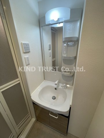 洗面設備　洗面所です