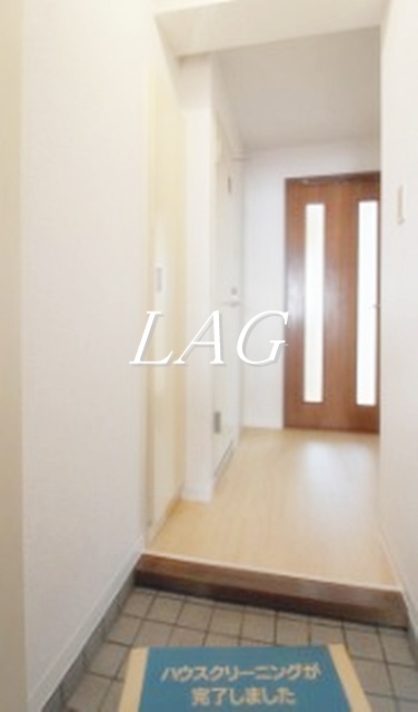 玄関　玄関です。