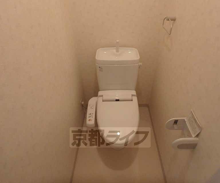 トイレ　ウォシュレット対応です