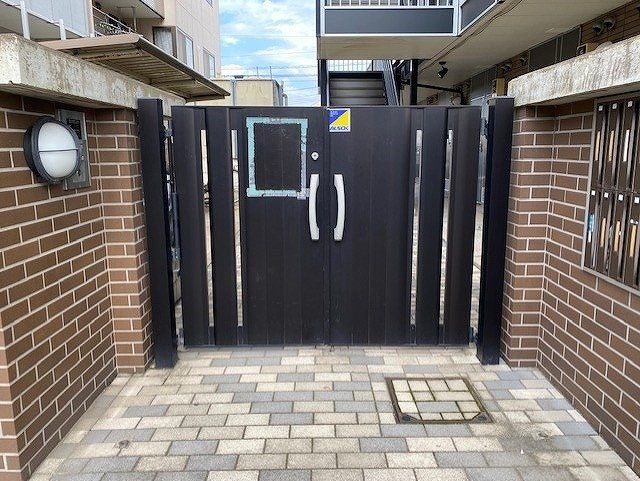 その他　オートロックゲート