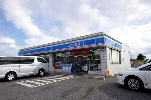 コンビニ　ローソン宇都宮平出町店（コンビニ）まで632m
