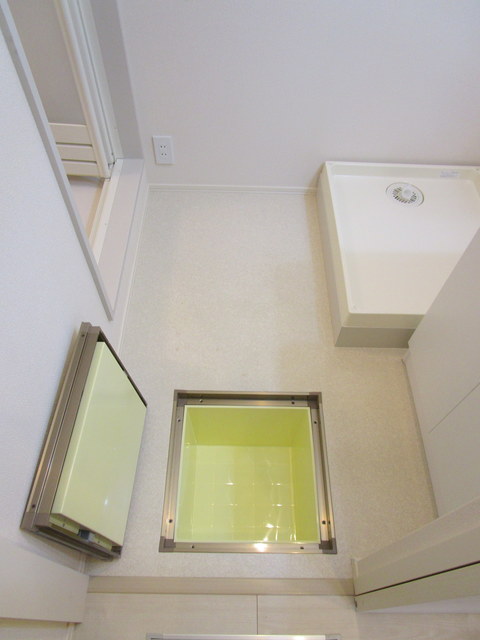 その他　★床下収納★