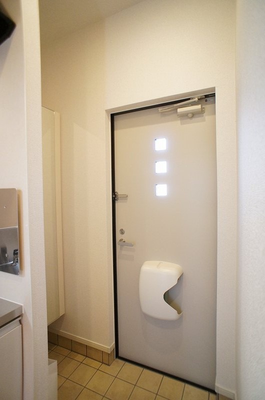 玄関　図面と現状に相違がある場合には現状を優先