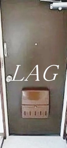 玄関　玄関です。