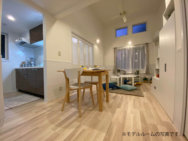 居室・リビング　※モデルルームの写真です。