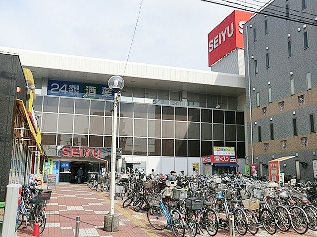 スーパー　西友東大宮店（スーパー）まで438m