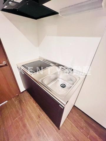 キッチン　コンパクトなキッチンで掃除もラクラク