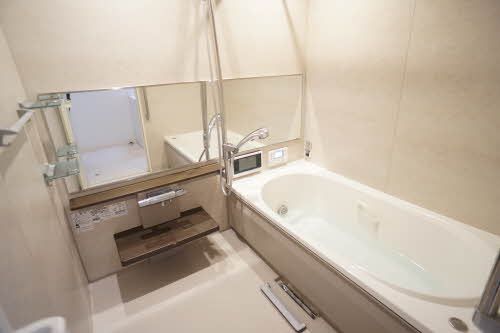 バス・シャワールーム　バス