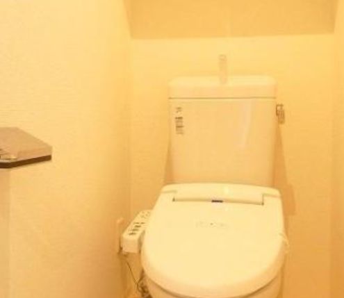 トイレ　シンプルで使いやすいトイレです