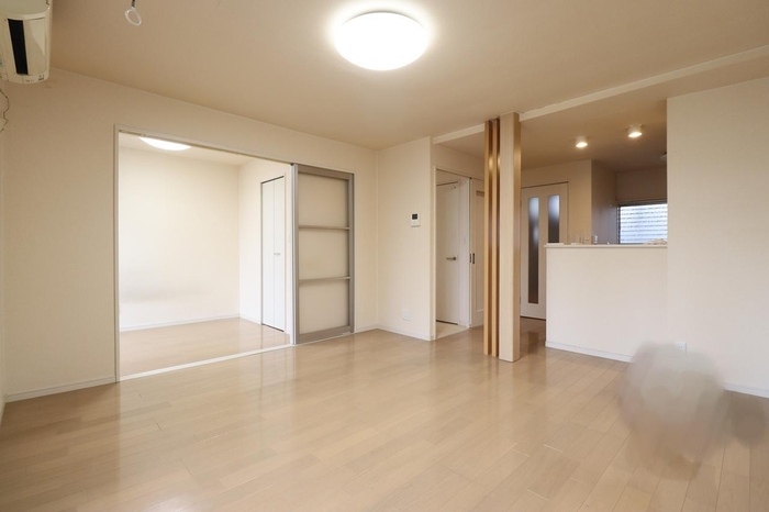 居室・リビング　おしゃれな居間です