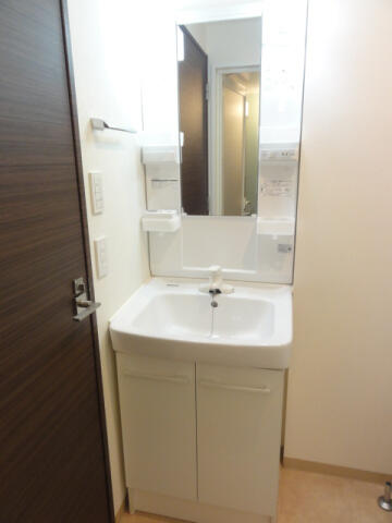 洗面設備　同タイプ参考写真