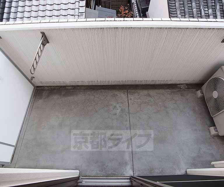 バルコニー　広いバルコニー。