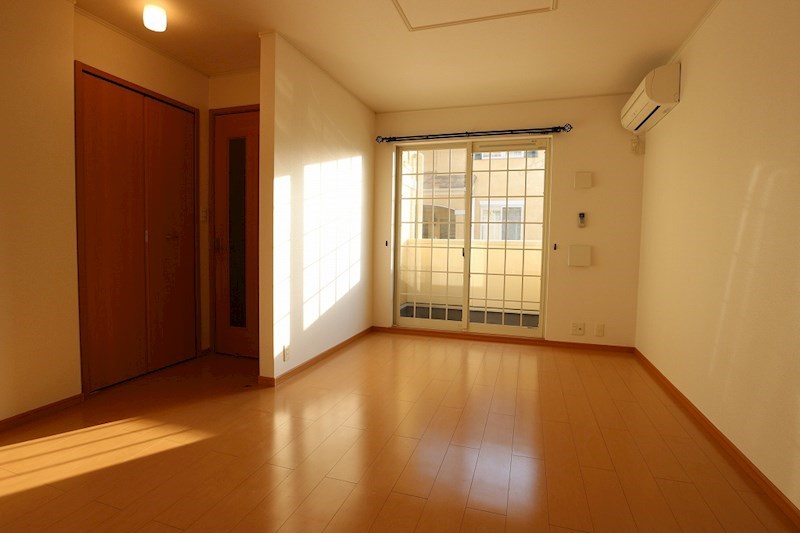 その他　写真は同型物件です。