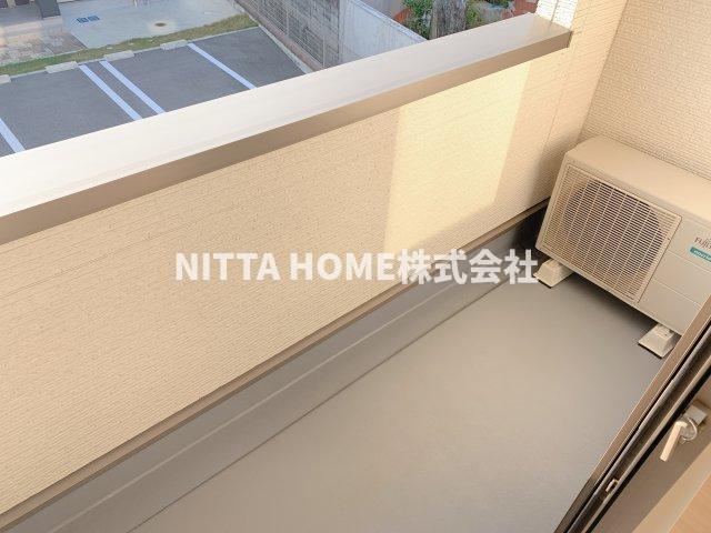 バルコニー　明るいバルコニーもあります♪