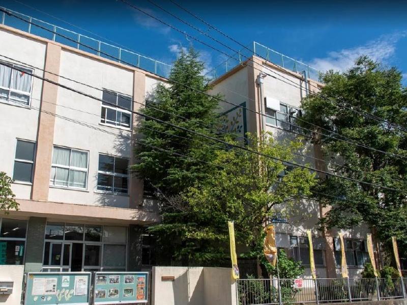 小学校　足立区立弘道小学校（小学校）まで450m