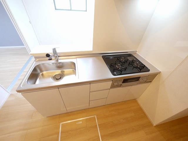 キッチン　キッチンでお料理をお楽しみください