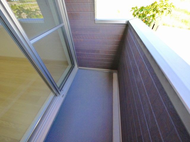 バルコニー　広々としたバルコニーです