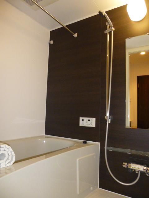 バス・シャワールーム　☆ゆっくりくつろげるお風呂☆
