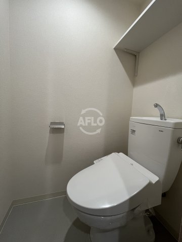 トイレ　プレサンス四天王寺前夕陽ヶ丘　凛宮　トイレ