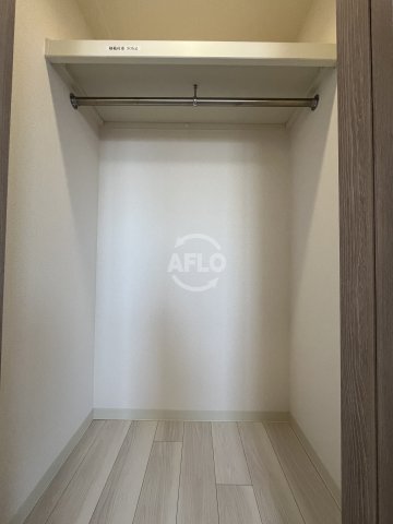 収納　プレサンス四天王寺前夕陽ヶ丘　凛宮　収納