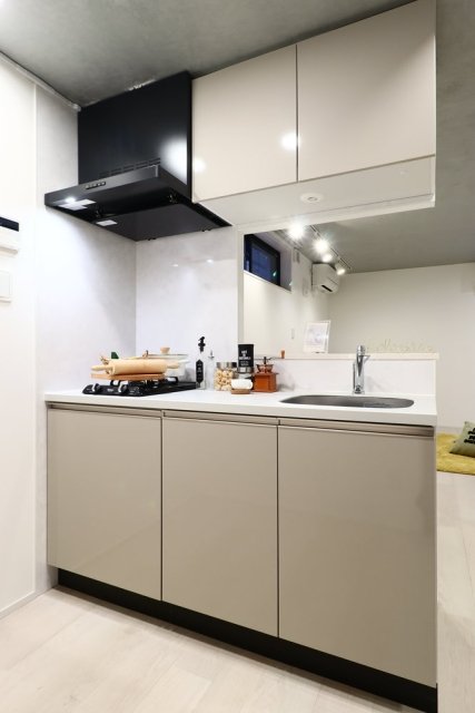 キッチン　家具・小物はイメージです