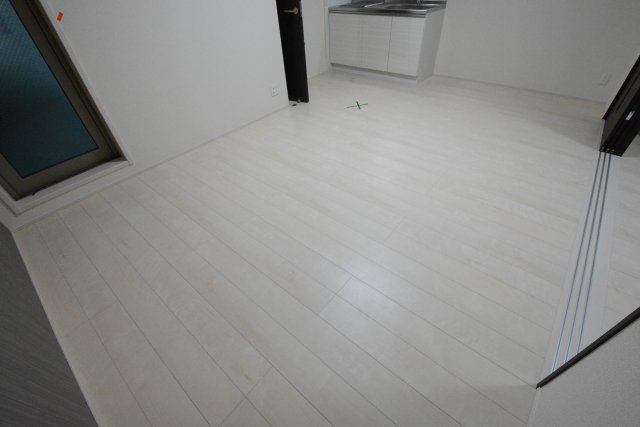 居室・リビング　角部屋住戸で過ごしやすく、おすすめです。