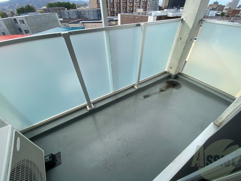 バルコニー　バルコニーです。洗濯物を干したり一息ついたりできますね！