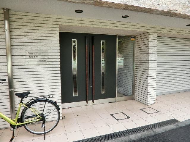 エントランス　エントランス