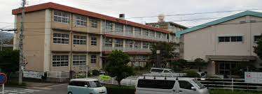 小学校　静岡市立有度第一小学校（小学校）まで1800m