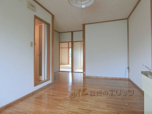 居室・リビング　リビング