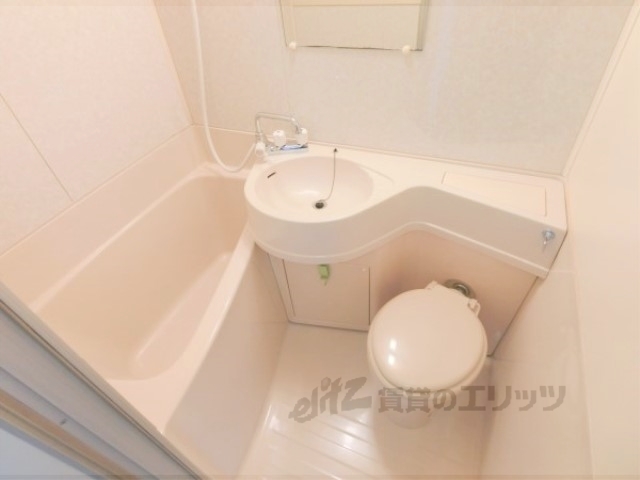 バス・シャワールーム　ユニットバス