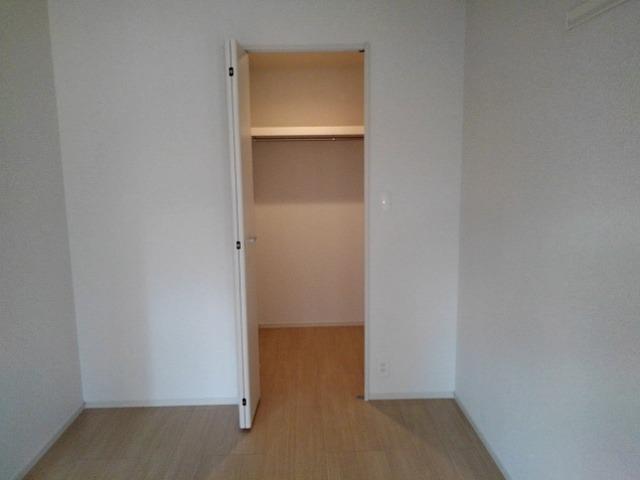 収納　ドエル　グランデュール　ウォークインクローゼット