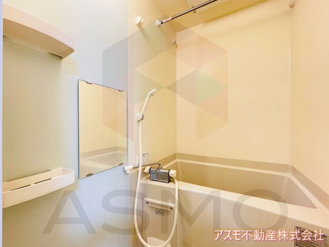 バス・シャワールーム　同マンション別部屋　参考写真