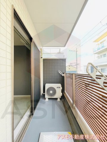 バルコニー　同マンション別部屋　参考写真