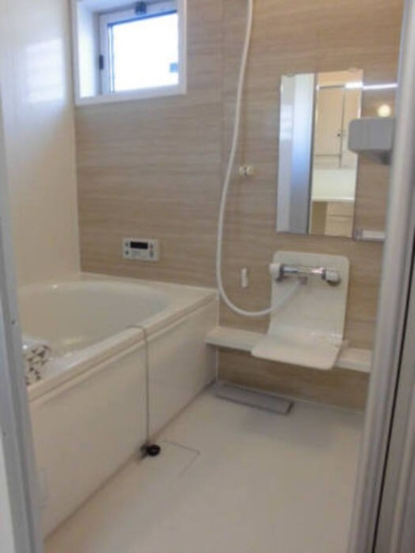 バス・シャワールーム　図面と現状に相違がある場合には現状を優先