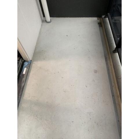 バルコニー　ベランダ