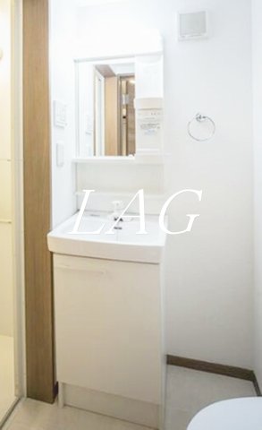 洗面設備　独立洗面台です。