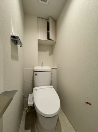 トイレ　ルミーク関内II