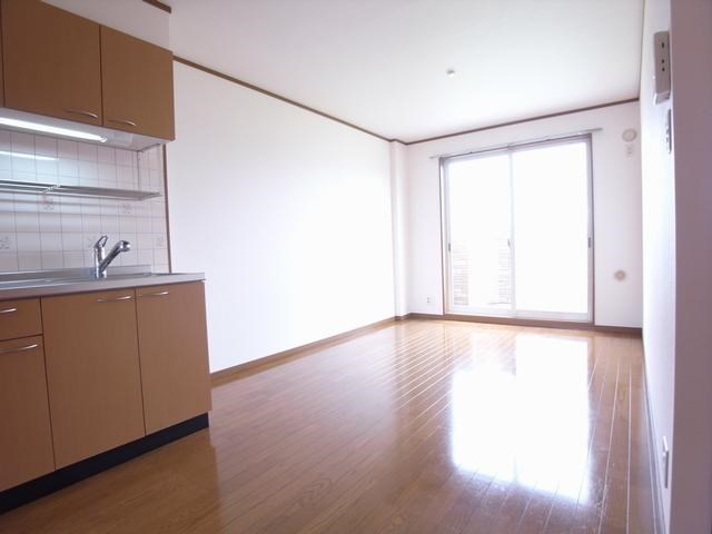 居室・リビング　※別号室写真です