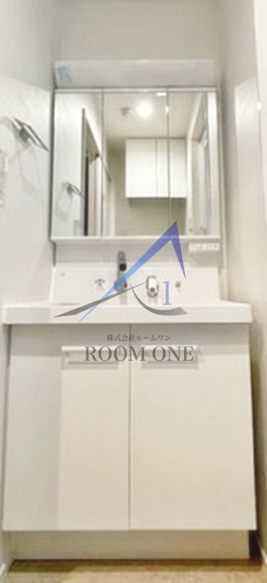 洗面設備　洗面台です。