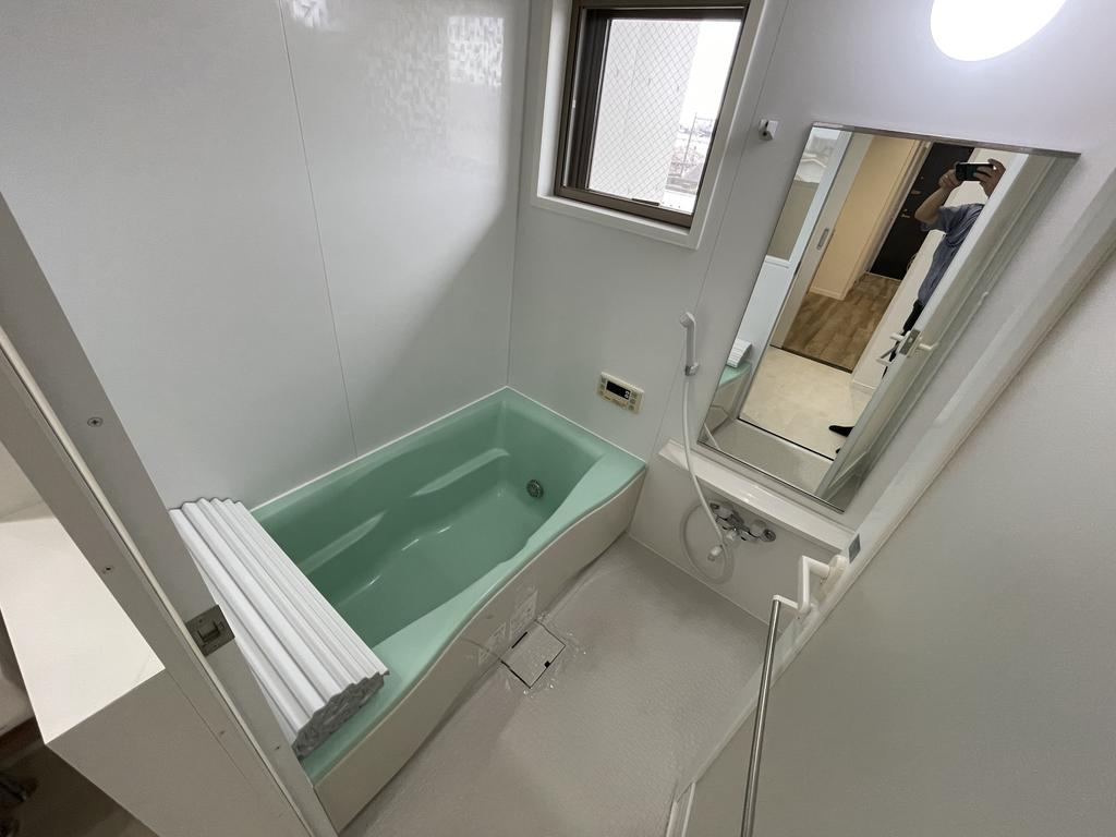 バス・シャワールーム