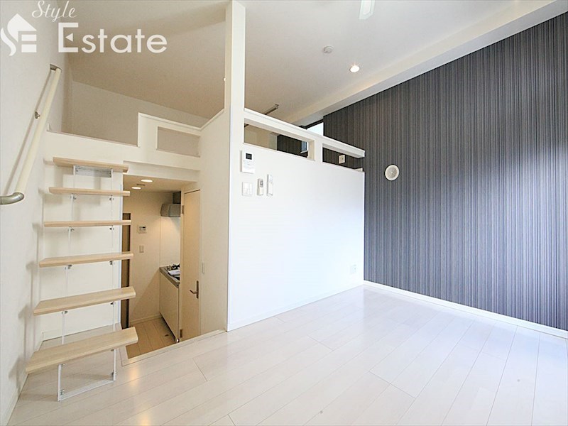 居室・リビング　内装