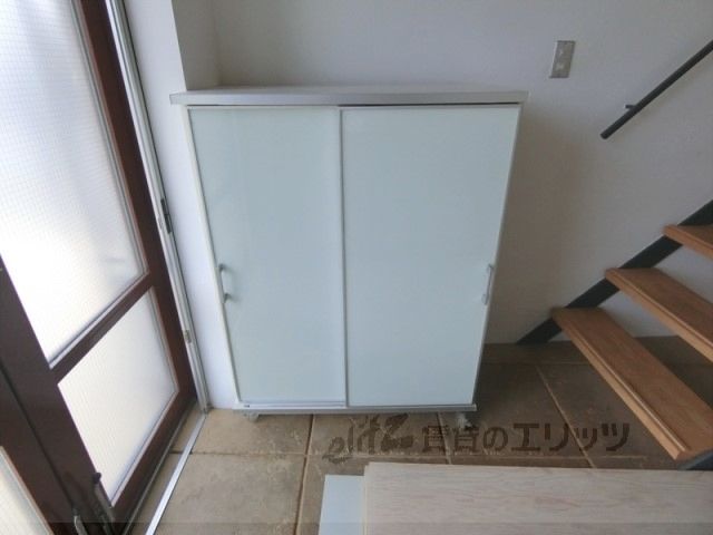 その他設備　下駄箱