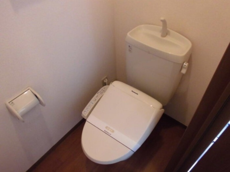 トイレ　図面と現状に相違がある場合には現状を優先