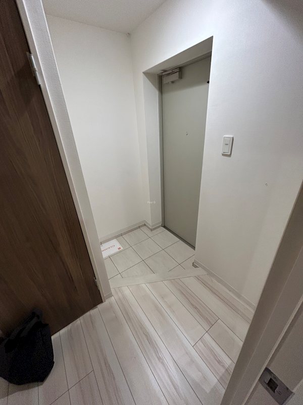 玄関　★2017年築・築浅マンション★