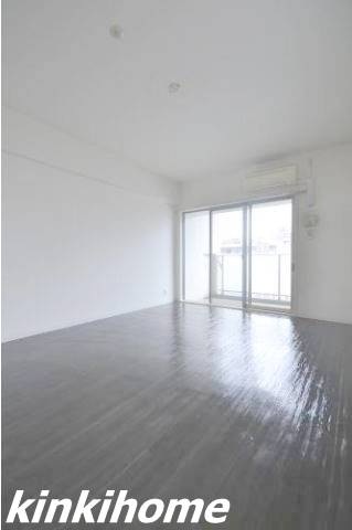 居室・リビング　写真は別のお部屋です。