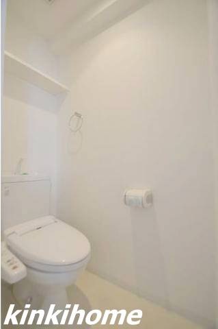 トイレ　写真は別のお部屋です。