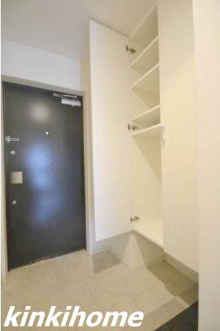 玄関　写真は別のお部屋です。