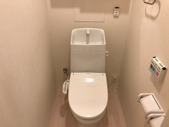 トイレ　シャワー付トイレ