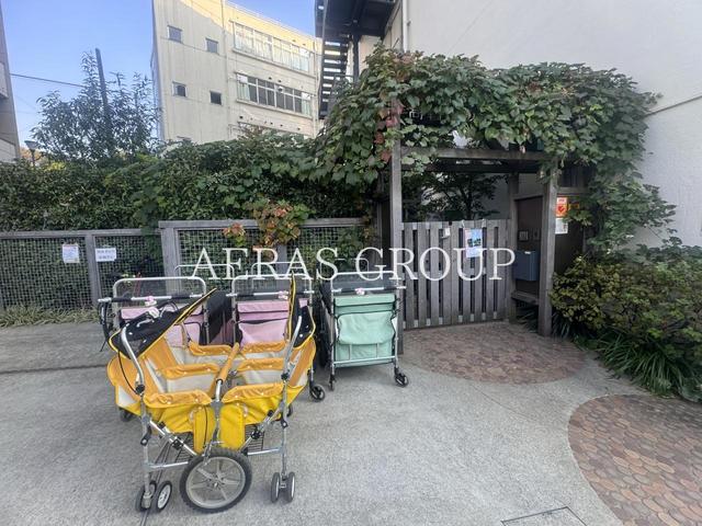 幼稚園・保育園　高輪さつき保育園（幼稚園・保育園）まで402m